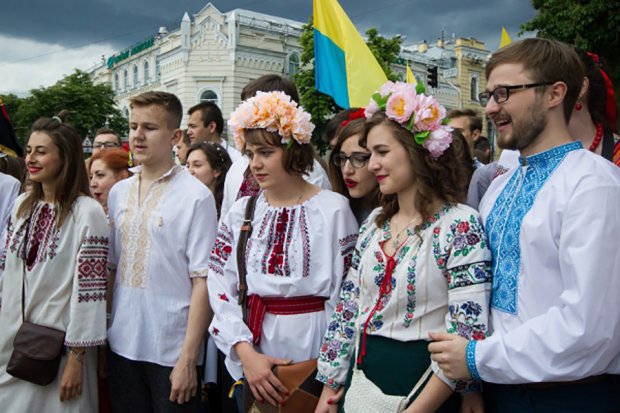 День вишиванки